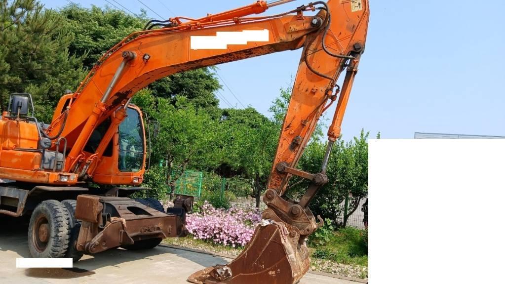 Doosan DX 210 W Wielgraafmachines