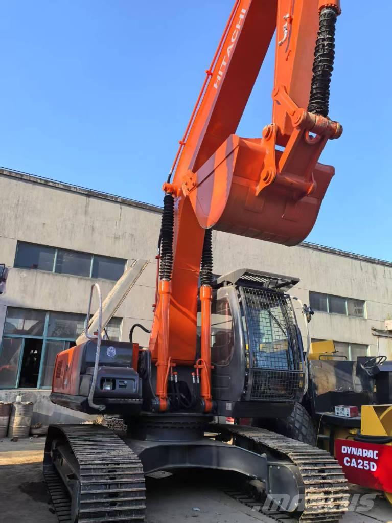 Hitachi ZX 240 HG Rupsgraafmachines