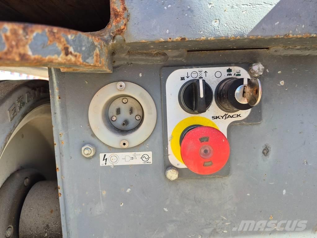 SkyJack SJ 4632 Schaarhoogwerkers