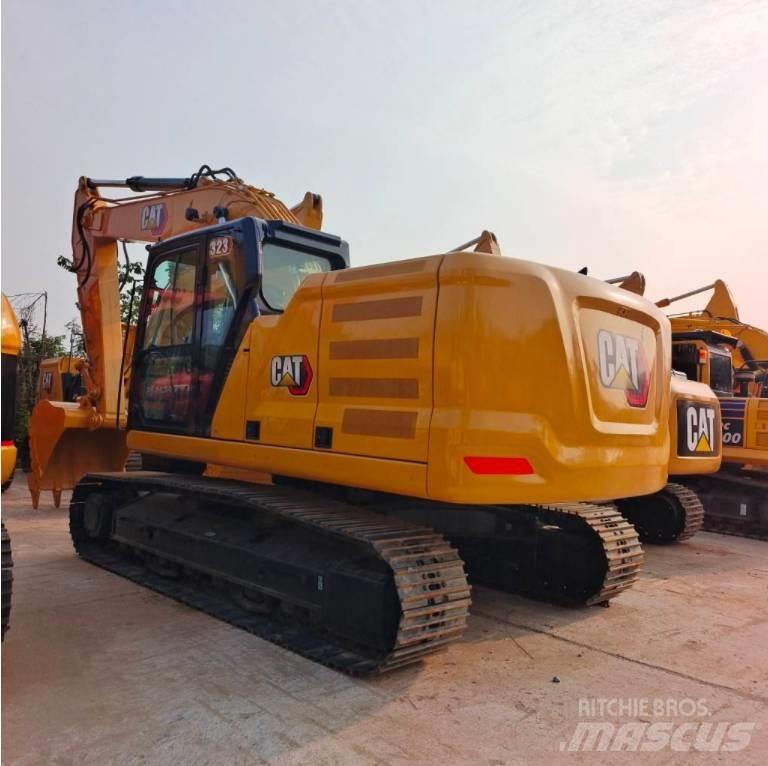 CAT 323 GC Rupsgraafmachines