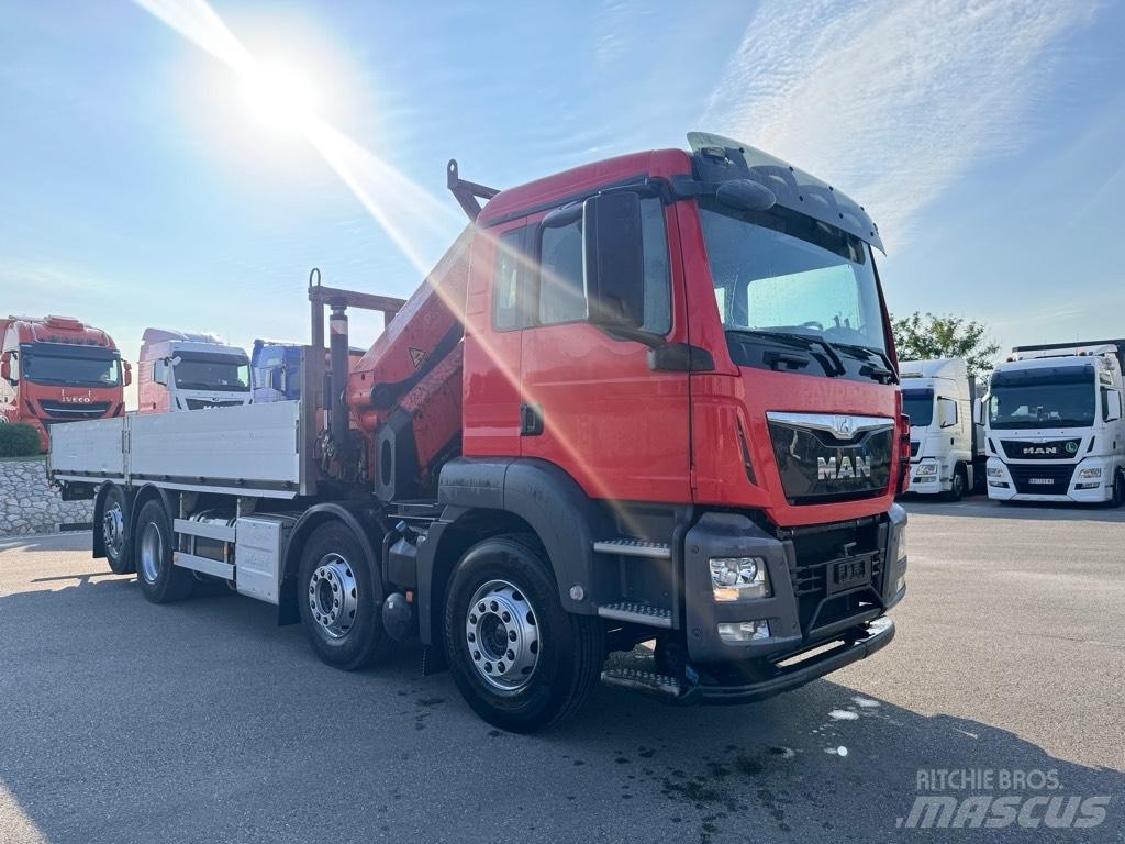 MAN TGS 35.440 Vlakke laadvloer met kraan