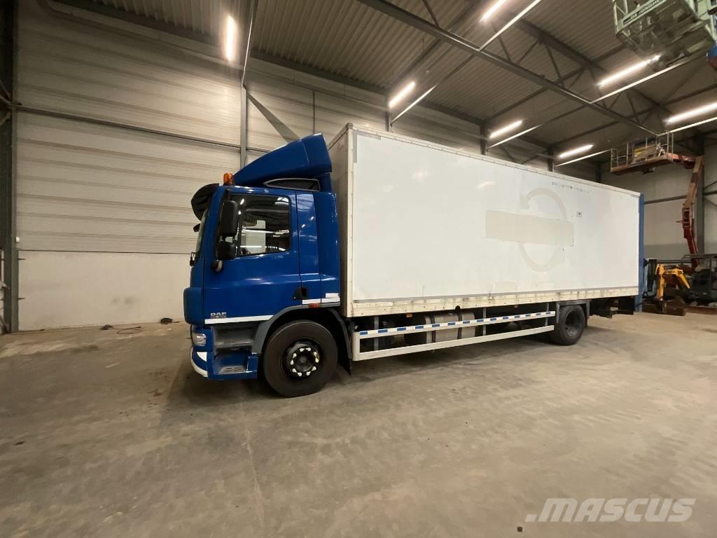 DAF CF 65.300 Bakwagens met gesloten opbouw