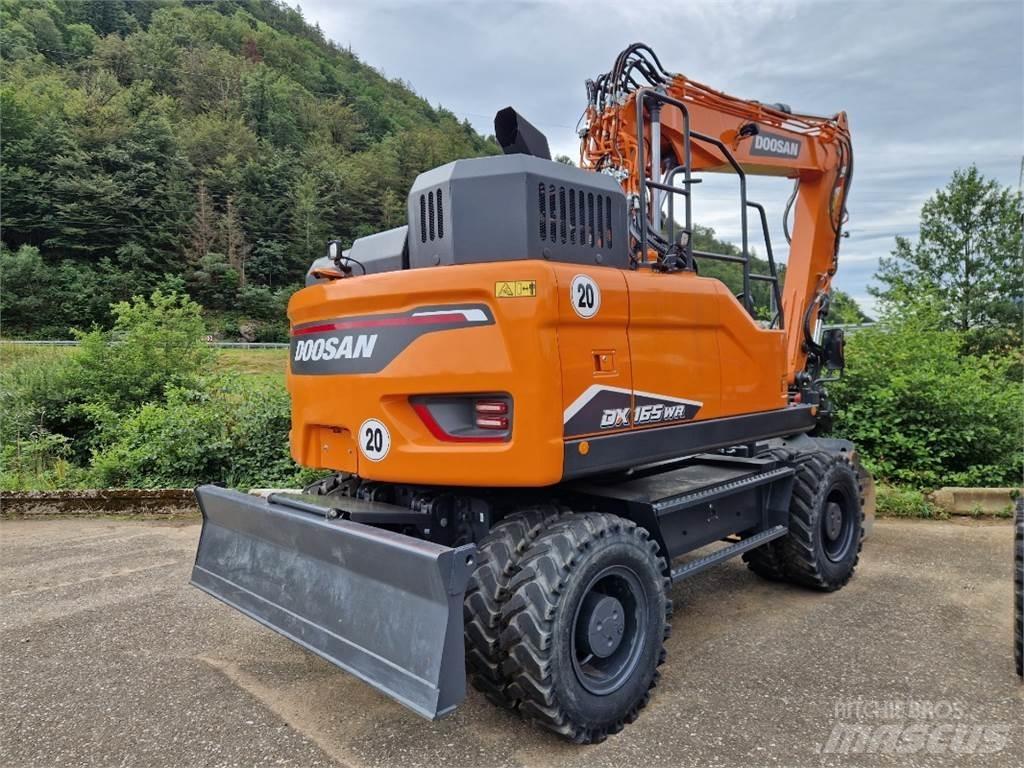 Doosan DX165WR-7 Wielgraafmachines