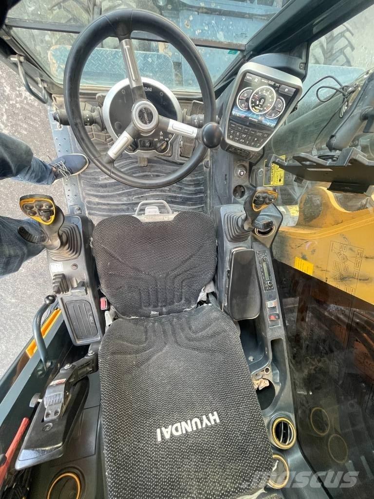 Hyundai HW 160 Wielgraafmachines