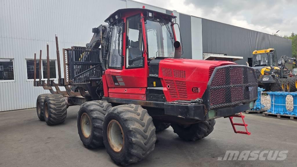 Komatsu 855 Uitrijwagens