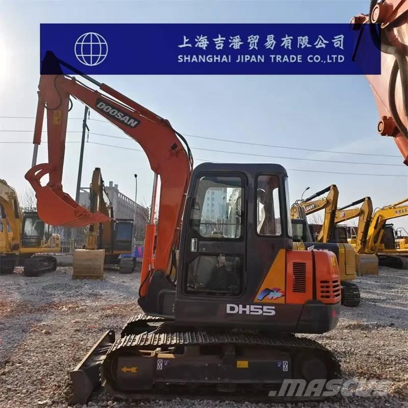 Doosan DH 55 Minigraafmachines < 7t