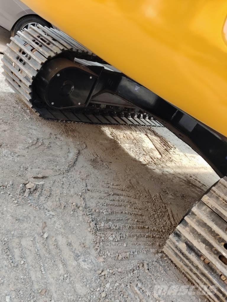 CAT 330 D Rupsgraafmachines