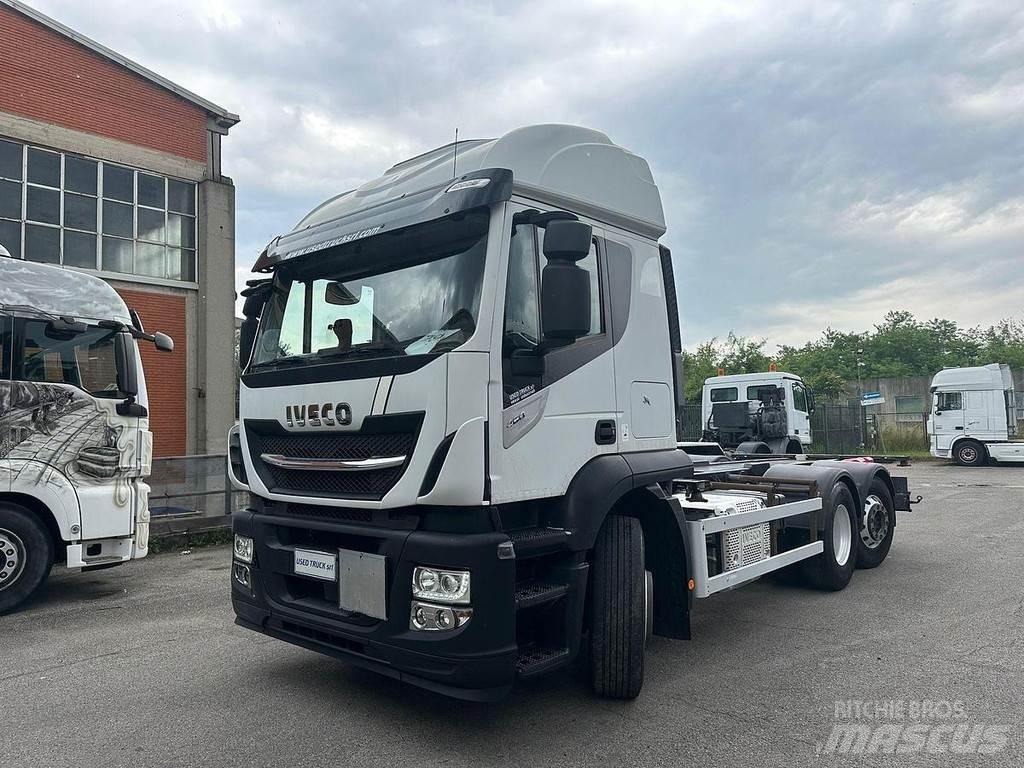 Iveco Stralis 460 Chassis met cabine