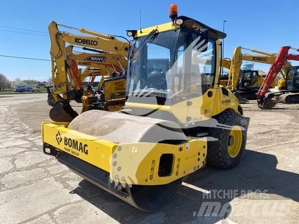 Bomag BW177D-5 Trilrolwalsen