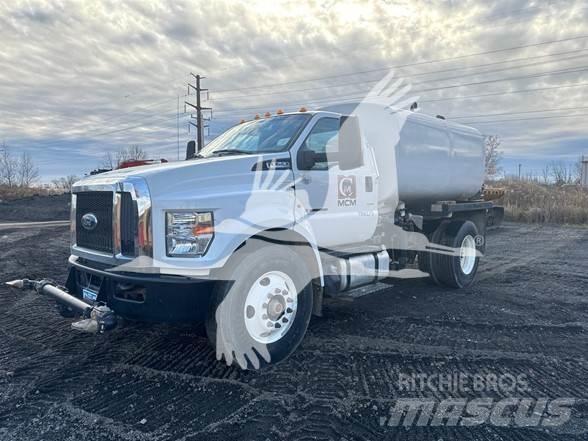 F & R F750 Houtopleggers