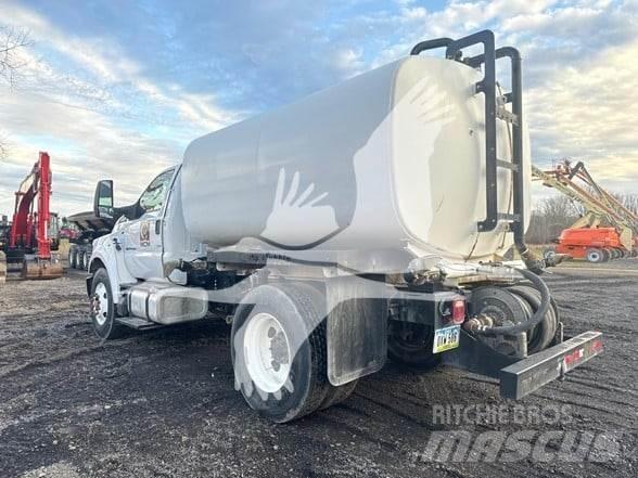 F & R F750 Houtopleggers