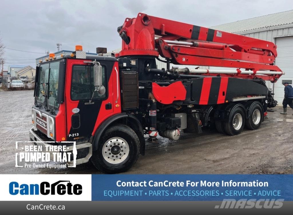 Liebherr 37XXT-Z4 Betonpomptrucks