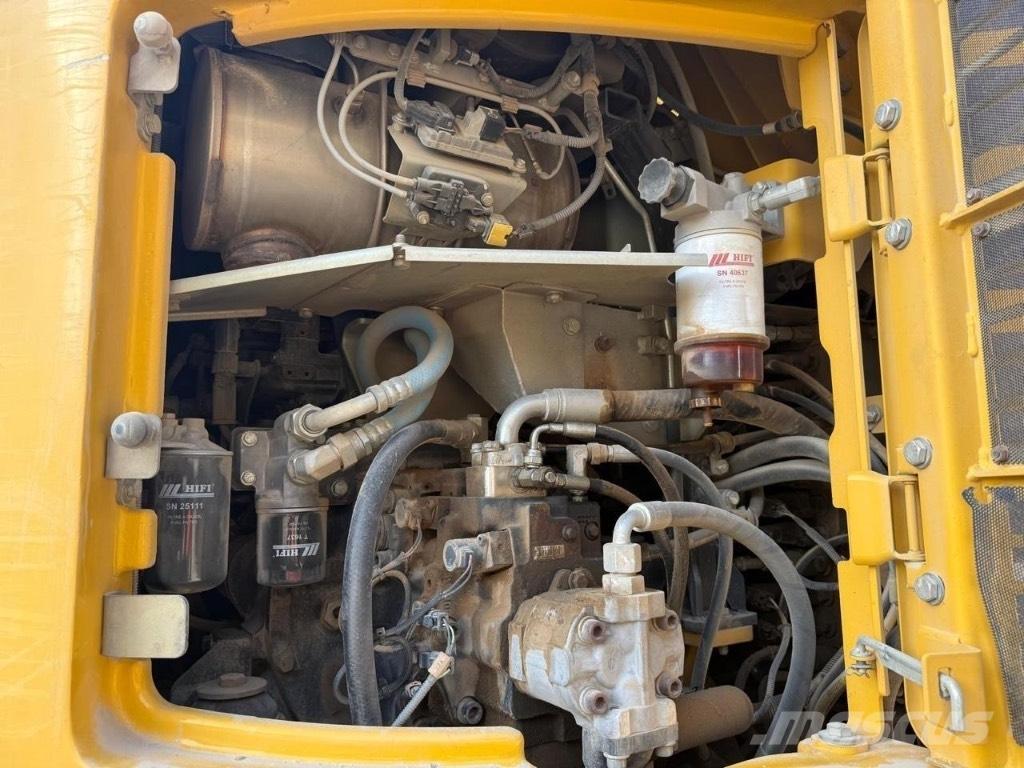 Komatsu PW 118 Wielgraafmachines