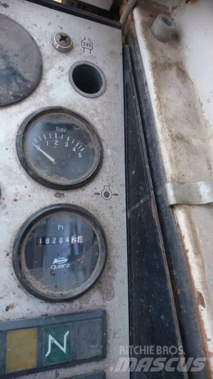Liebherr A900 Wielgraafmachines