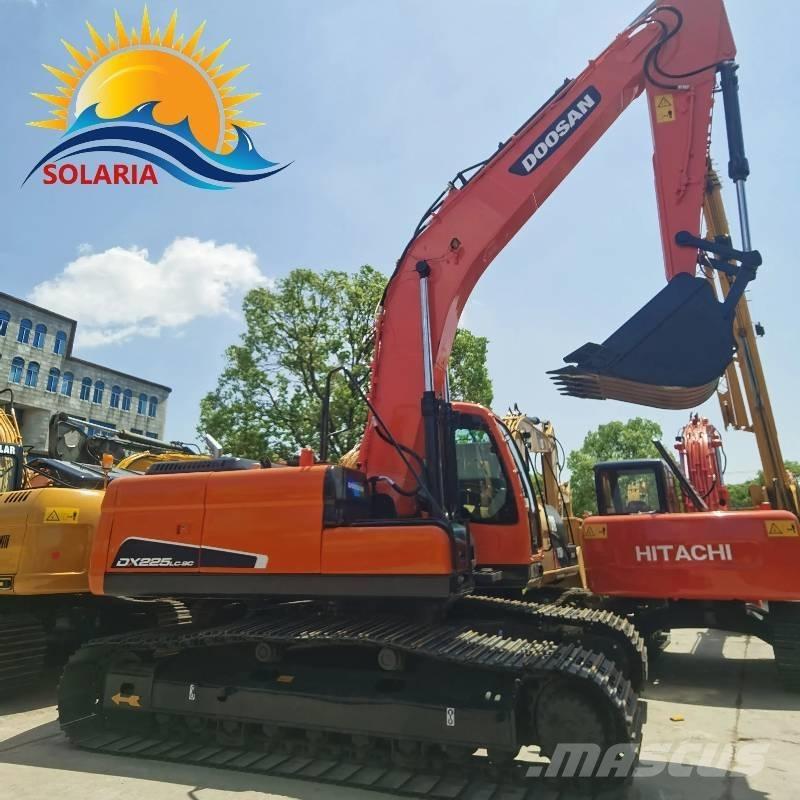 Doosan DX 225 LC Rupsgraafmachines