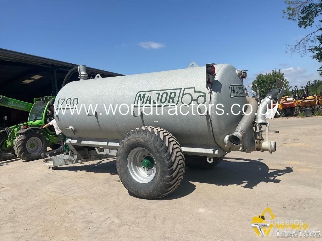Major 1700 Mesttank