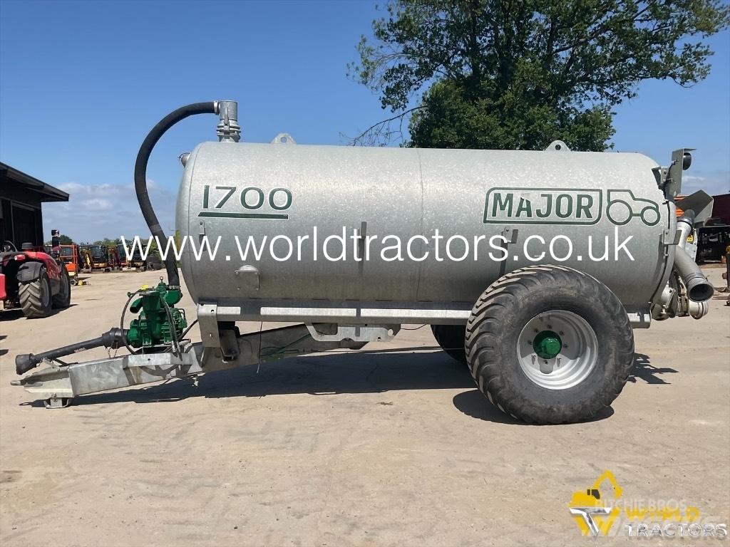 Major 1700 Mesttank