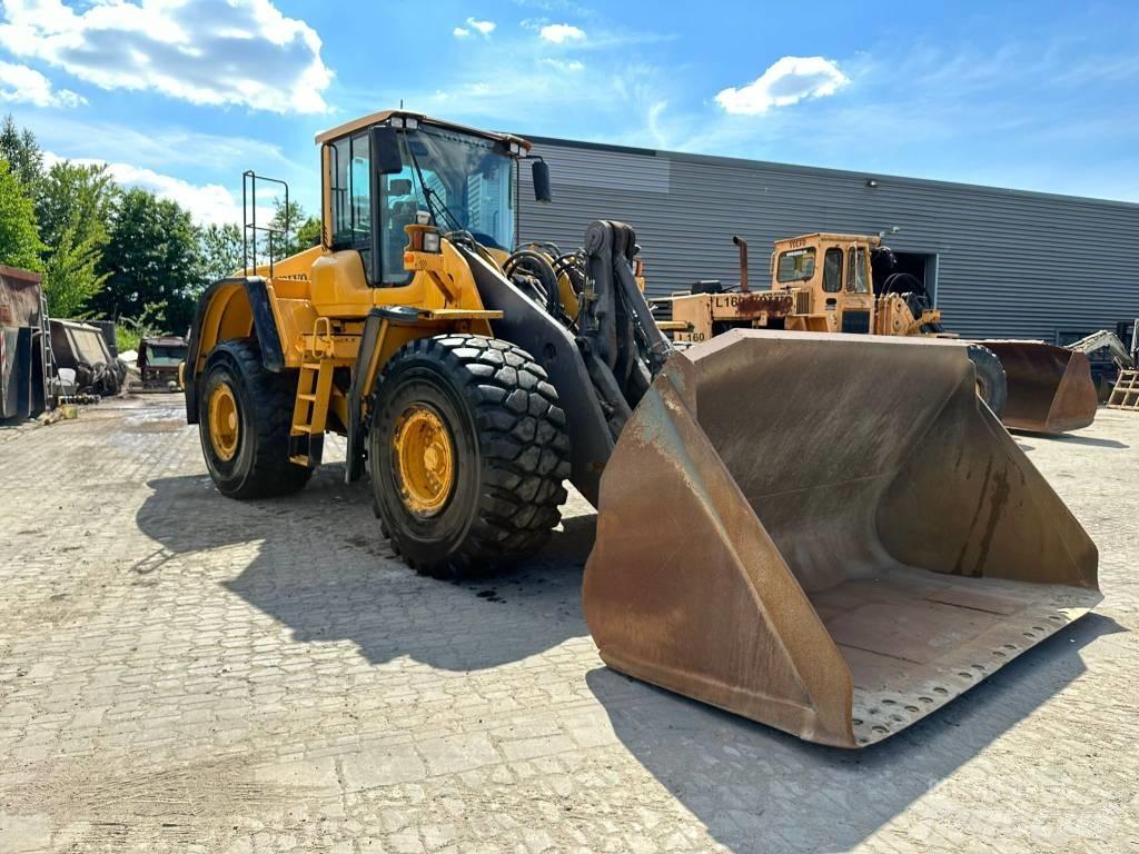Volvo L180F Wielladers