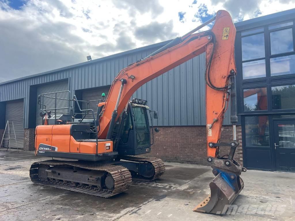 Doosan DX 140 LC Rupsgraafmachines