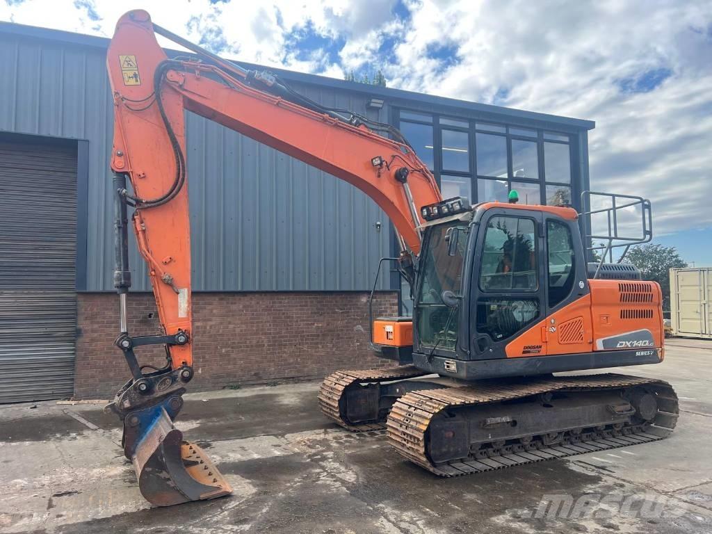Doosan DX 140 LC Rupsgraafmachines