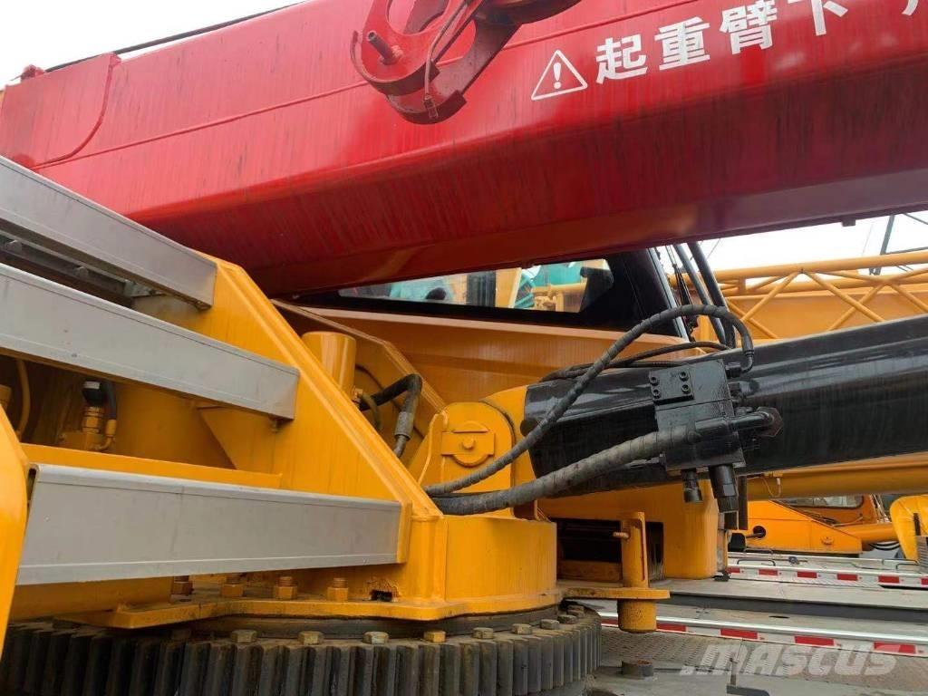 Sany STC250 Kranen voor alle terreinen