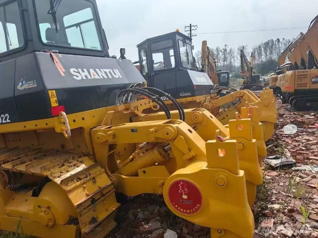 Shantui SD22 Rupsdozers