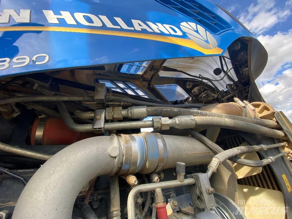 New Holland T 8.390 Tractoren