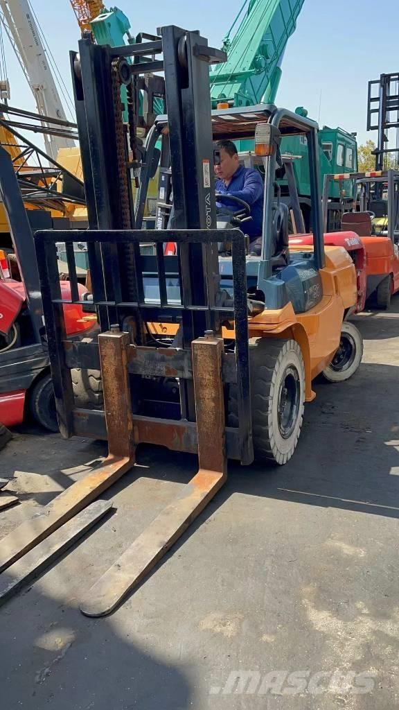 Toyota 5 ton Diesel heftrucks