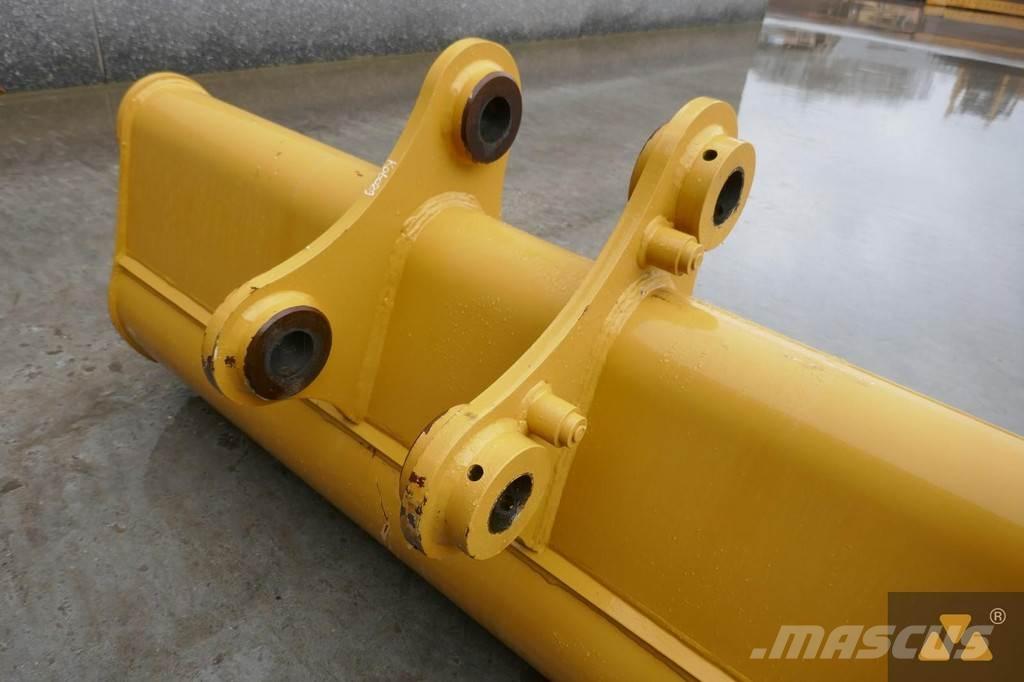 CAT 315 Bucket Bakken