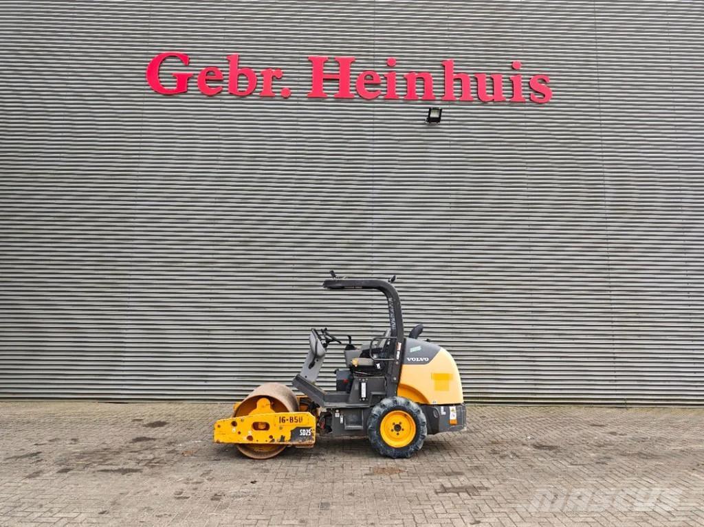 Volvo SD 25 Bandenwalsen