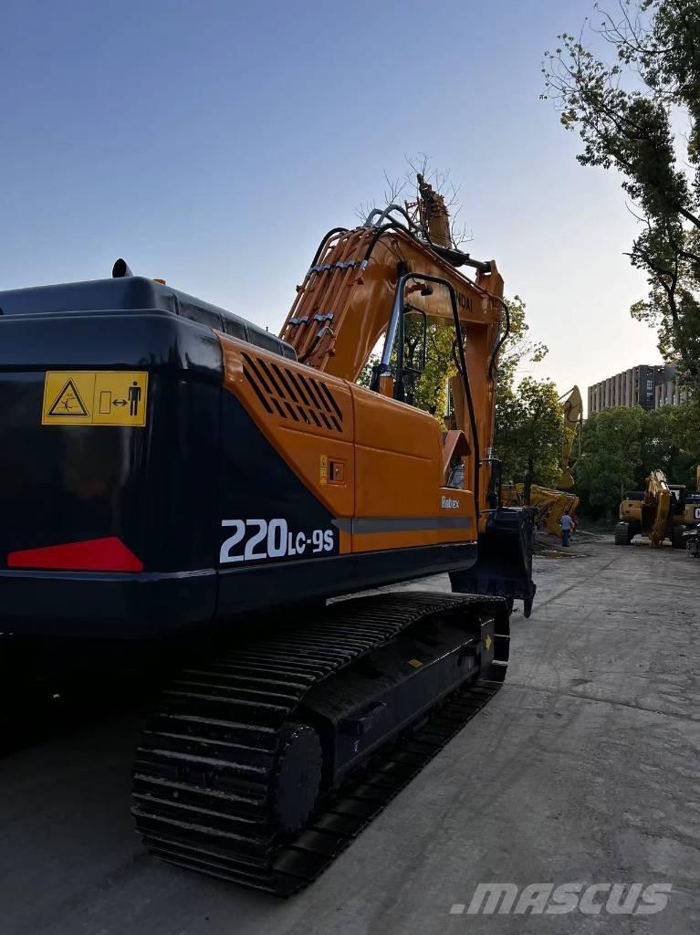 Hyundai 220 LC-9S Rupsgraafmachines