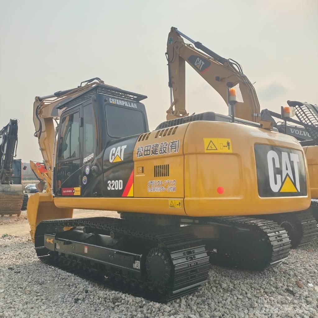 CAT 320D Rupsgraafmachines