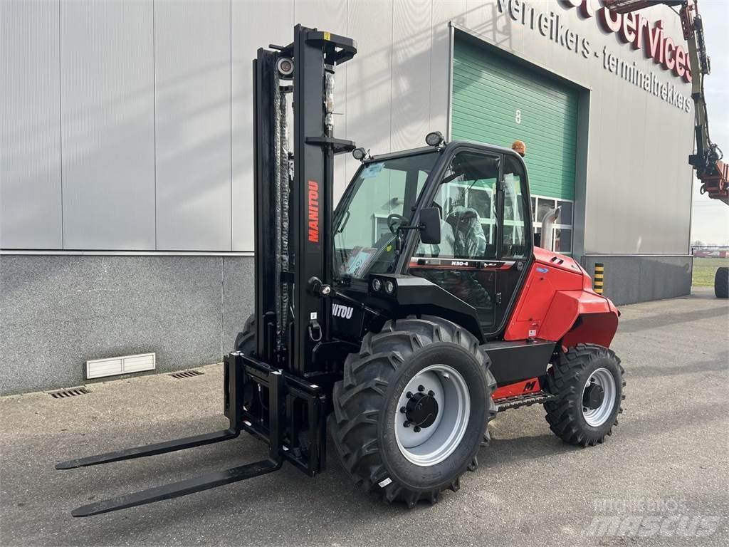 Manitou M30-4 Vorkheftruck voor zwaar terrein