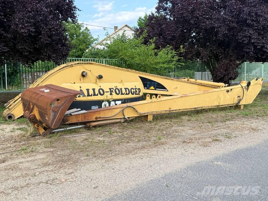 CAT 322 CL Rupsgraafmachines