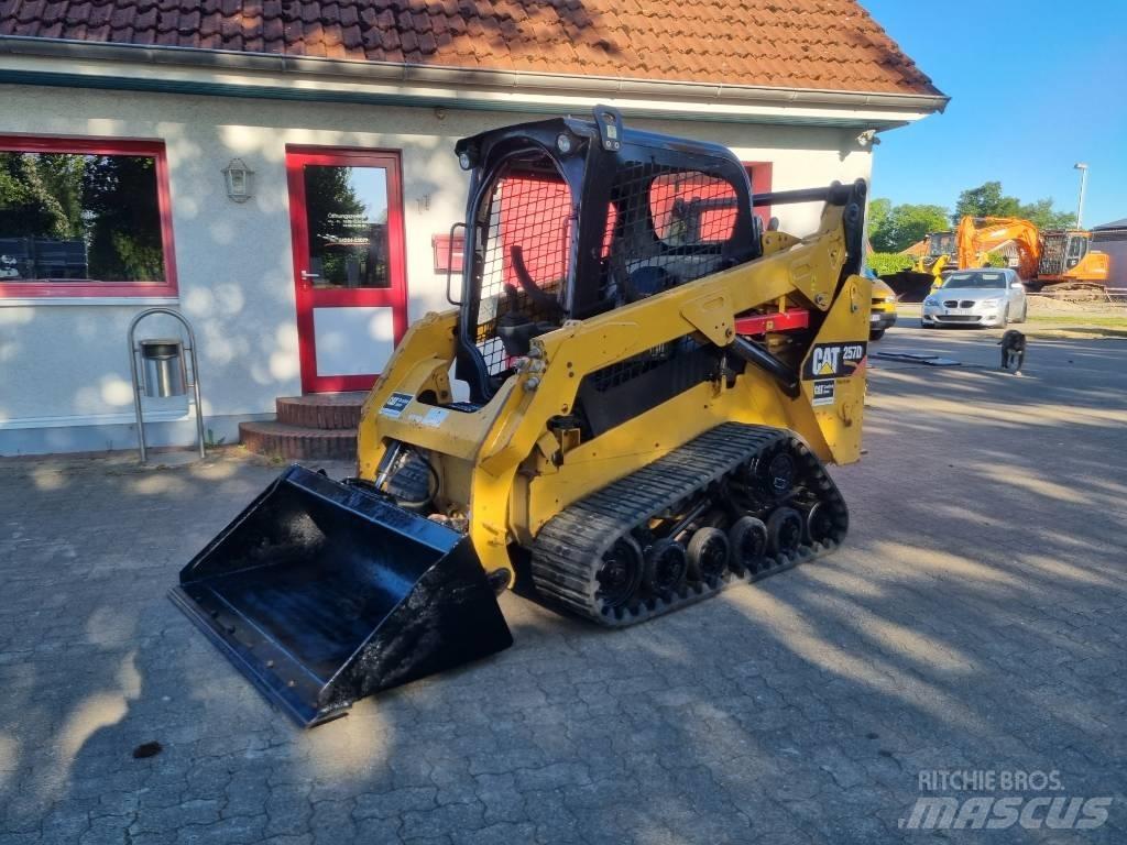 CAT 257 D Schrankladers
