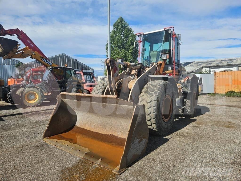 CASE 621 D Wielladers