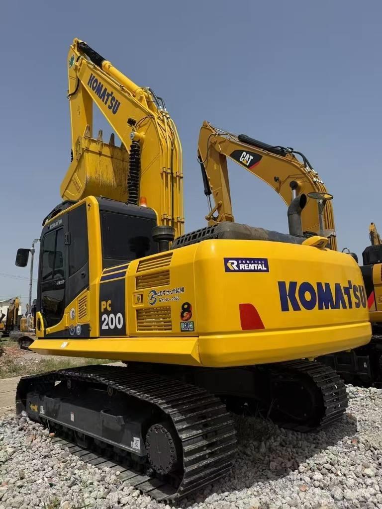 Komatsu 200-8 Rupsgraafmachines