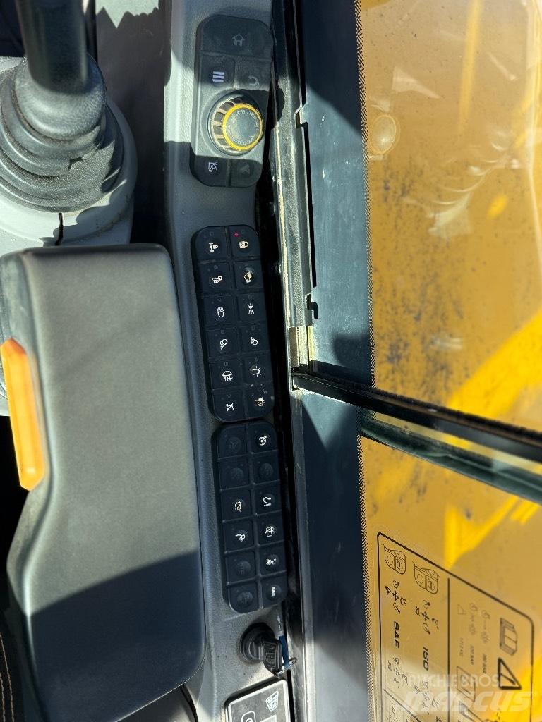 JCB Hydradig Wielgraafmachines