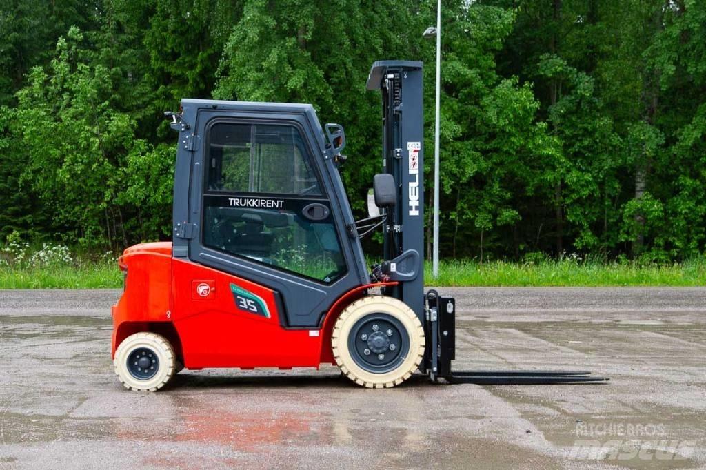 Heli CPD 35 Elektrische heftrucks