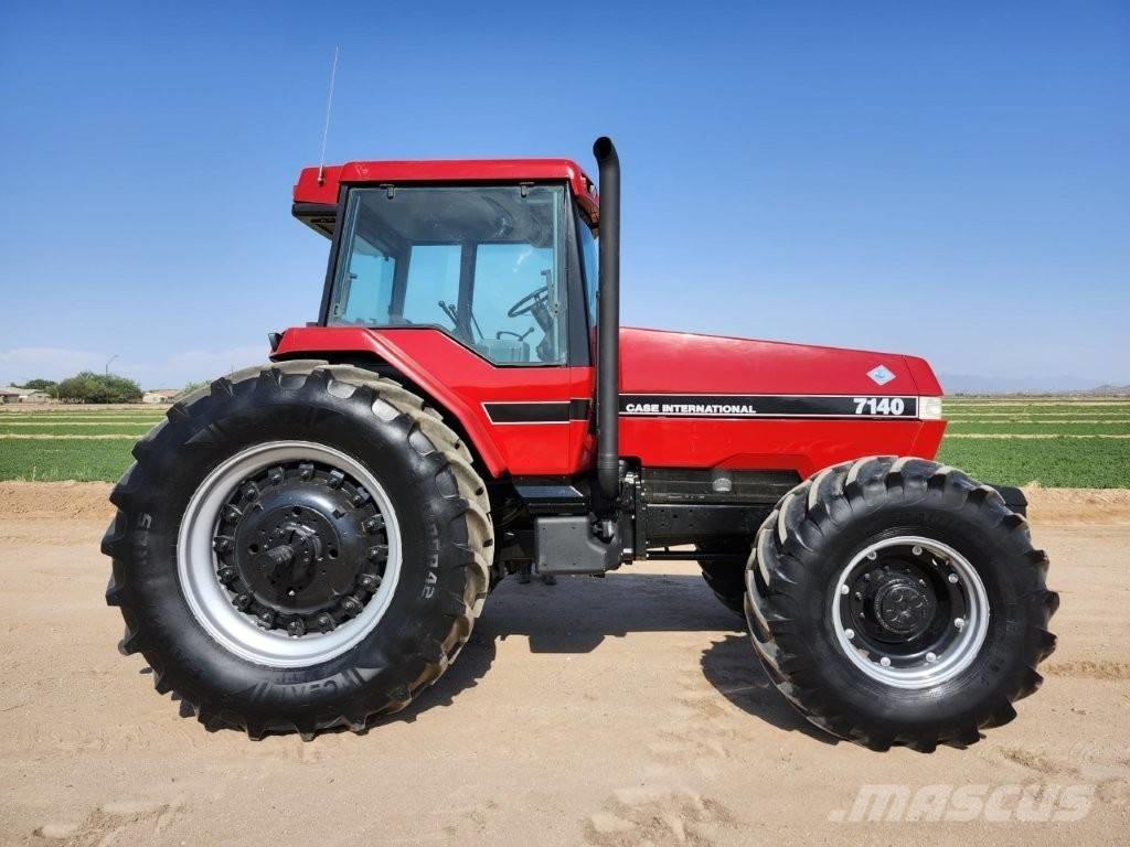 Case IH 7140 Tractoren