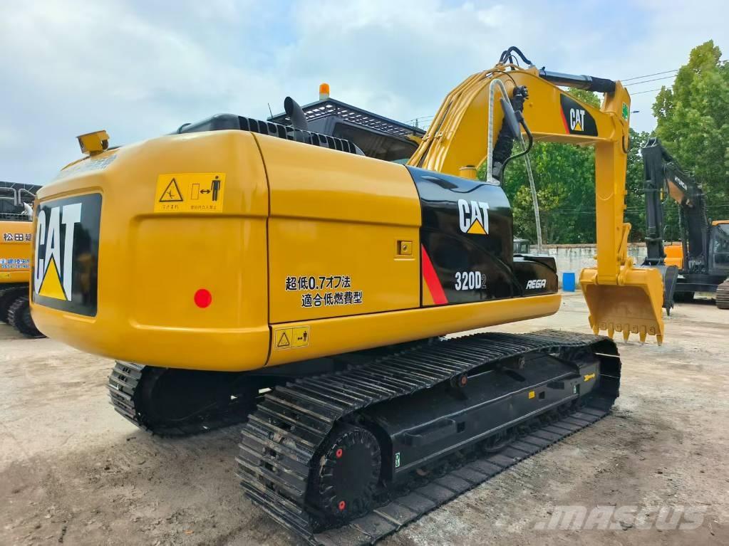 CAT 320 D Rupsgraafmachines