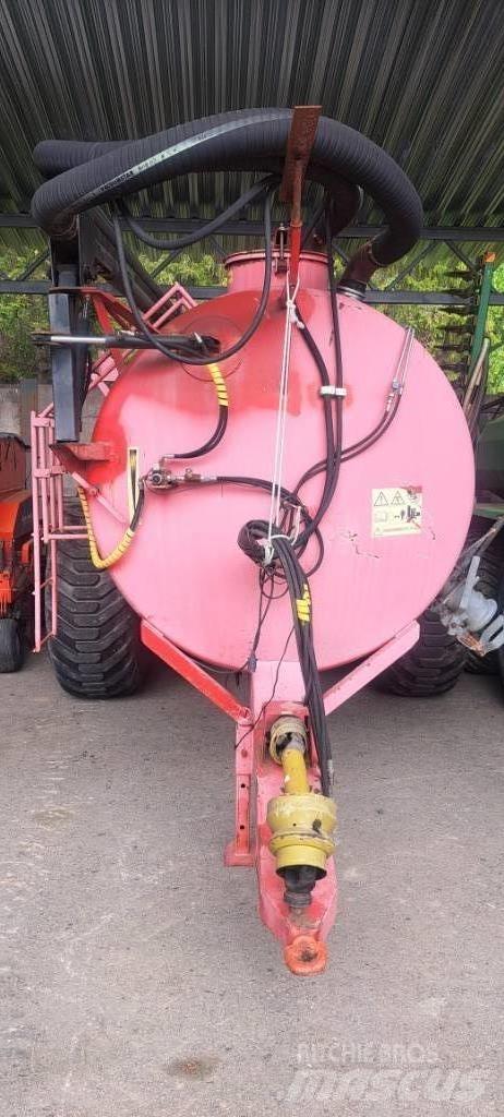 Livakka 12,5 m3+PK Mesttank