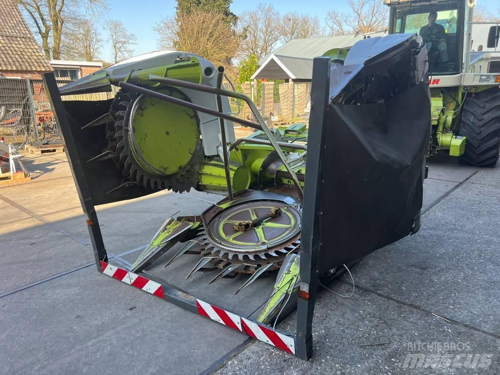 CLAAS RU 450 Xtra Zelfrijdende veldhakselaars