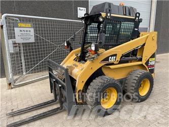CAT 248B High Flow Schrankladers
