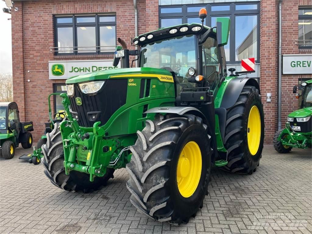 John Deere 6R215 Tractoren