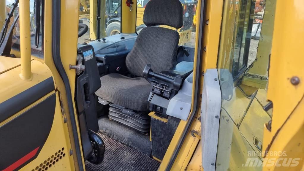 CAT D 5 N LGP Rupsdozers