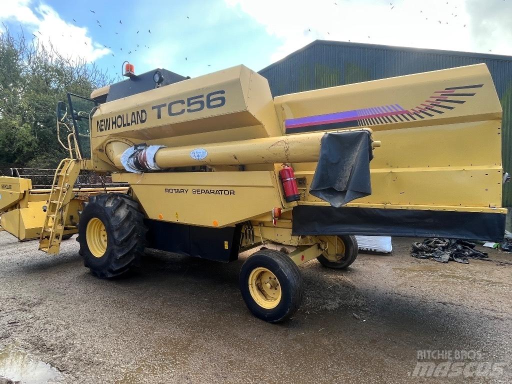 New Holland TC 56 H Maaidorsmachines