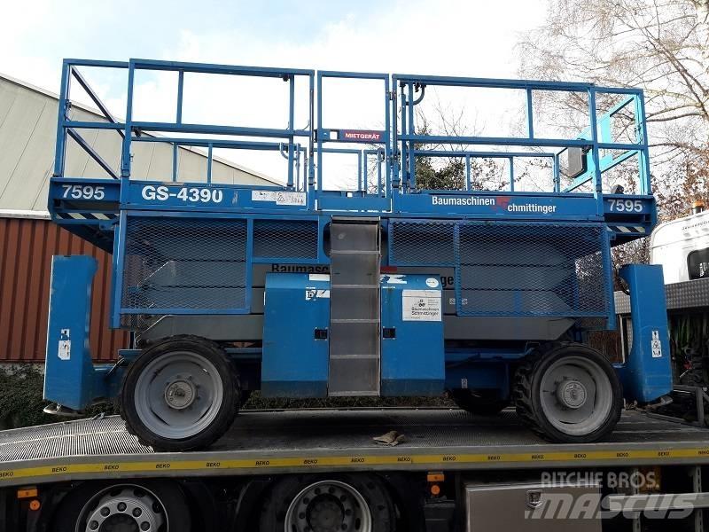 Genie GS 4390 RT Schaarhoogwerkers