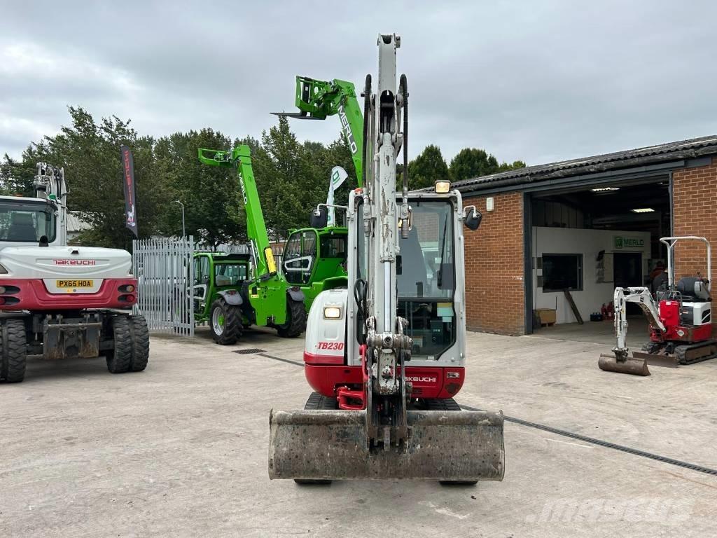 Takeuchi TB 230 Minigraafmachines < 7t