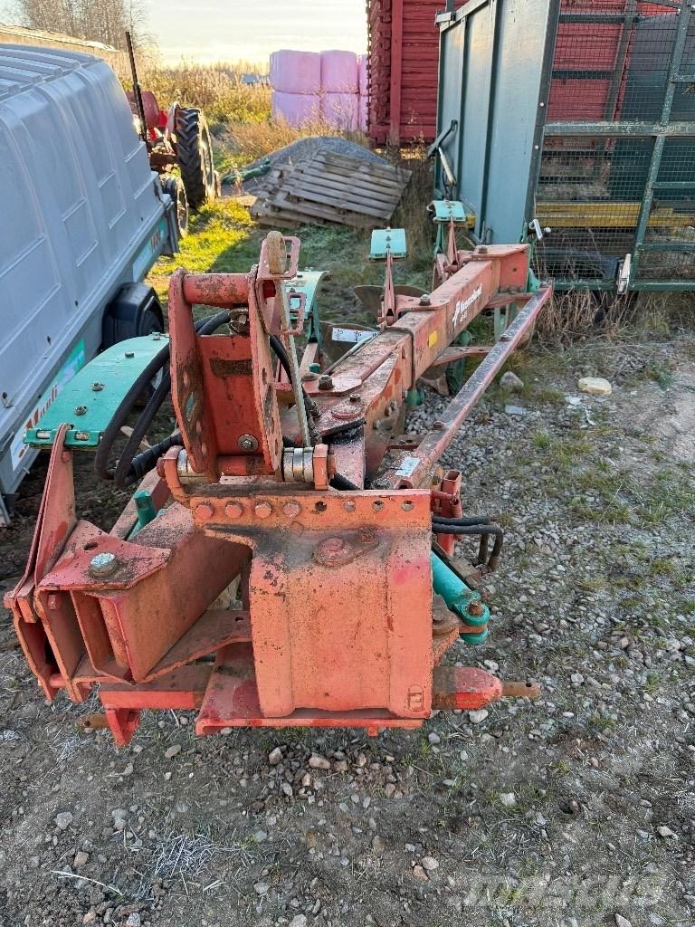 Kverneland AD-85 Conventionele ploegen